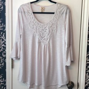Extremely good condition Faded Glory blouse